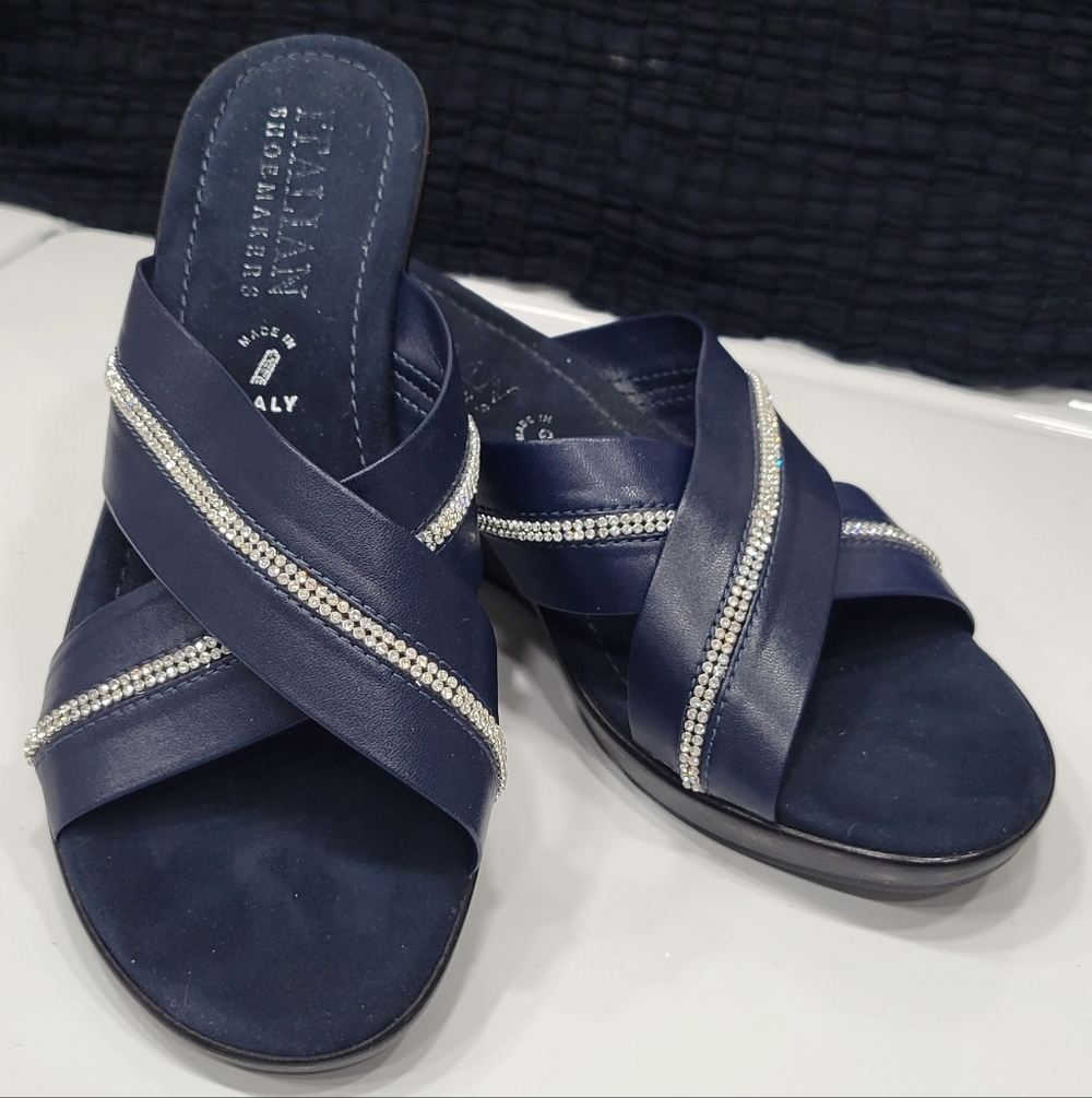 NWOB Italian Shoemakers Navy Blue Sandals with Sparkling Straps